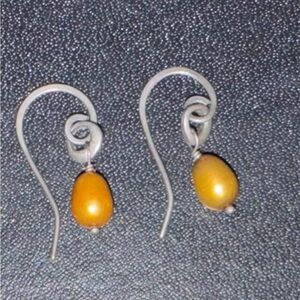 Silpada Sterling Silver Golden Freshwater Pearl Earrings- display item